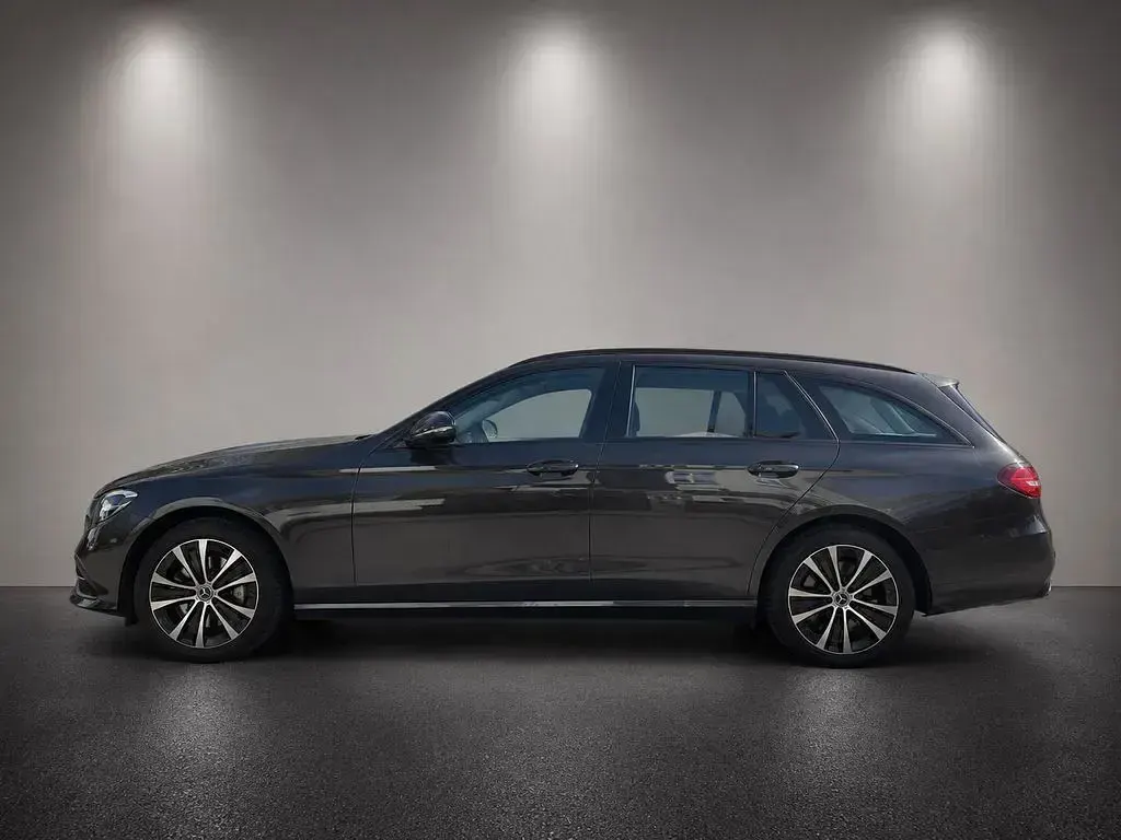 Second-hand Mercedes E300 306 CP (225 kW) 2021 Gri Break