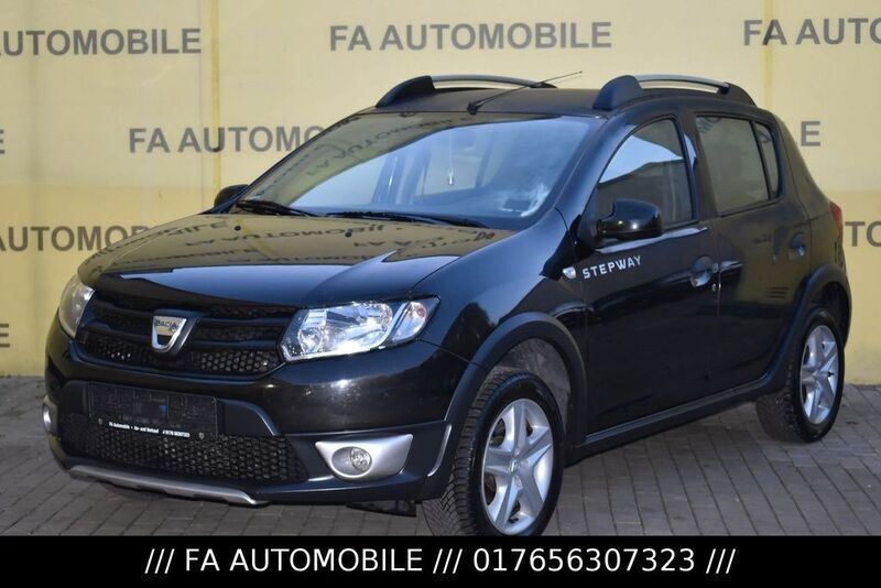 Schwarz Gebraucht 2014 Dacia Sandero Stepway Ambiance Kleinwagen | 5.000 € (Fairer Preis) - Bild 1/4