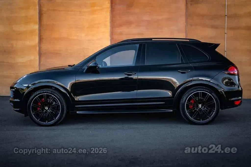 Gebraucht Porsche Cayenne GTS 420 PS (308 kW) 2013 Schwarz SUV