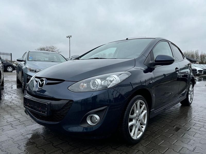 Gebraucht Mazda 2 Inclusive 95 PS (69 kW) 2014 Blau Limousine