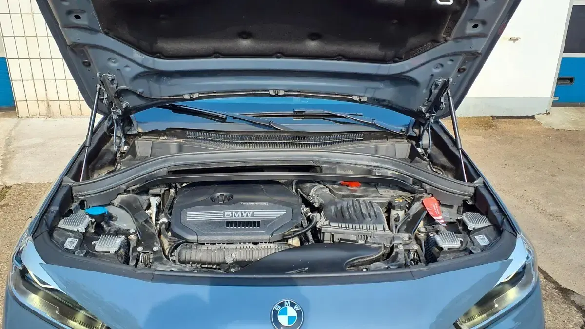 Gebraucht BMW X2 Advantage 178 PS (130 kW) 2020 Storm bay metallic SUV