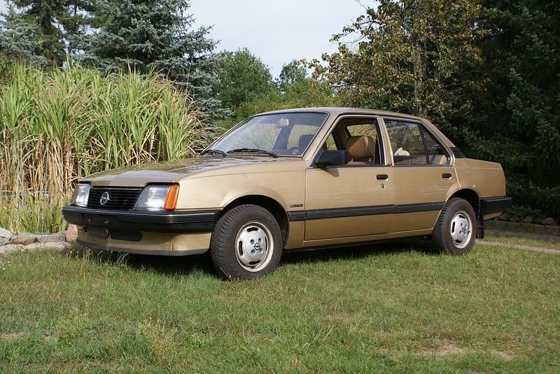 Gebraucht Opel Ascona 90 PS (66 kW) 1982 Gold Limousine