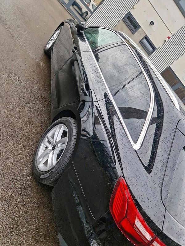 Gebraucht Audi A4 165 PS (121 kW) 2023 Schwarz Kombi