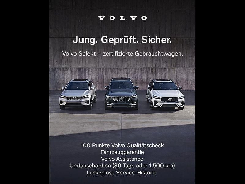 Grau Gebraucht 2024 Volvo XC90 Plus SUV | 60.990 € (Fairer Preis) - Bild 1/1