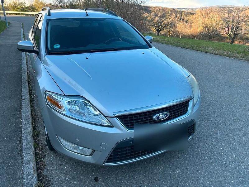 Gebraucht Ford Mondeo 116 PS (85 kW) 2009 Silber Kombi