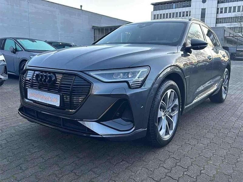 Gebraucht Audi e-tron S-Line 230 kW (313 PS) 2022 Grau SUV