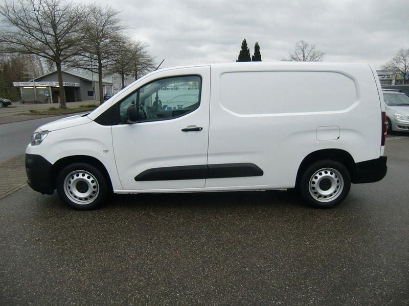 Gebraucht Citroën Berlingo 131 PS (96 kW) 2019 Weiß Van / Kleinbus