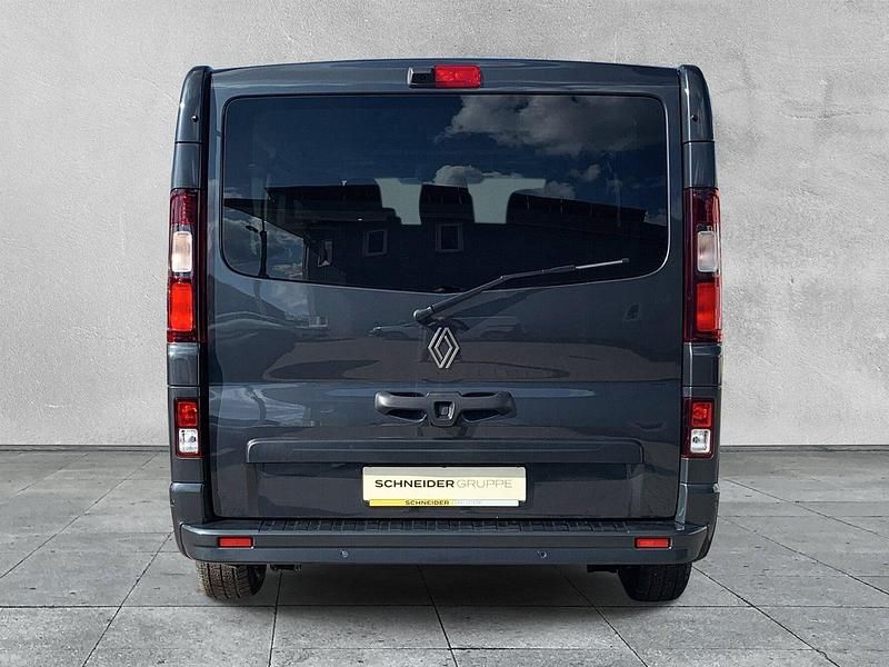 Neu Renault Trafic Evolution 150 PS (110 kW) 2026 Grau Van / Kleinbus