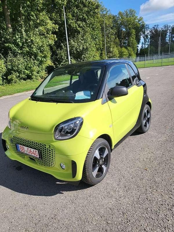 Gebraucht 2022 Smart ForTwo Electric Drive Cabrio | 11.500 € (Superpreis) - Bild 1/3