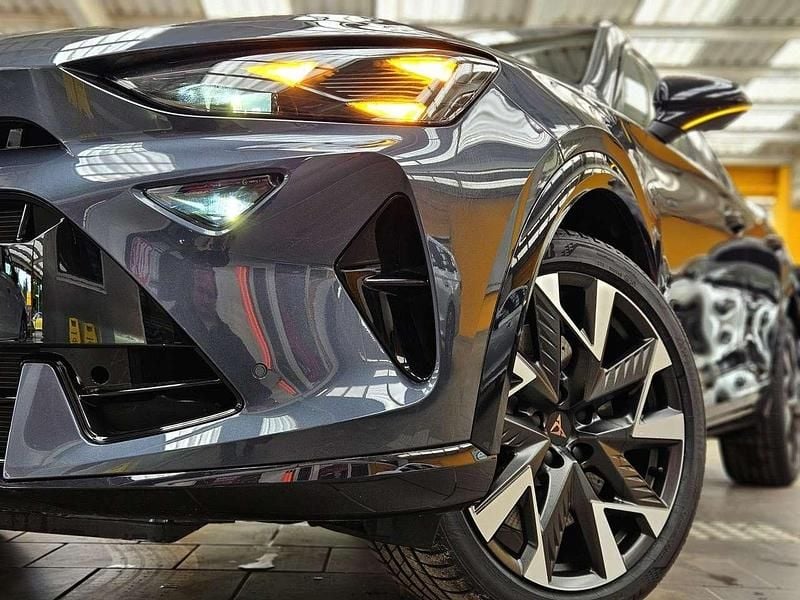 Usata Cupra Formentor VZ 333 CV (244 kW) 2025 Magnetic tech (metallic) SUV