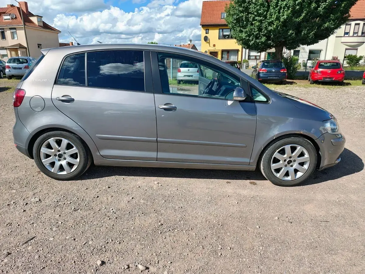 Gebraucht VW Golf V 105 PS (77 kW) 2007 Grau Kleinwagen