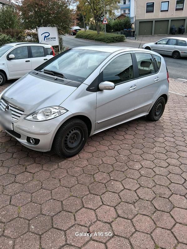 Silber Gebraucht 2004 Mercedes A170 Limousine | 1.100 € (Guter Preis) - Bild 1/4