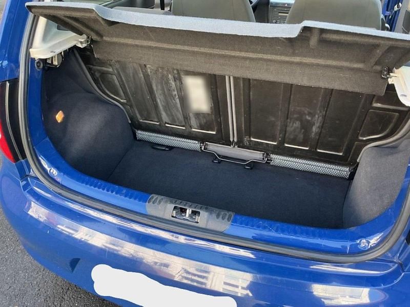 Gebraucht VW Fox 54 PS (39 kW) 2008 Blau Kleinwagen