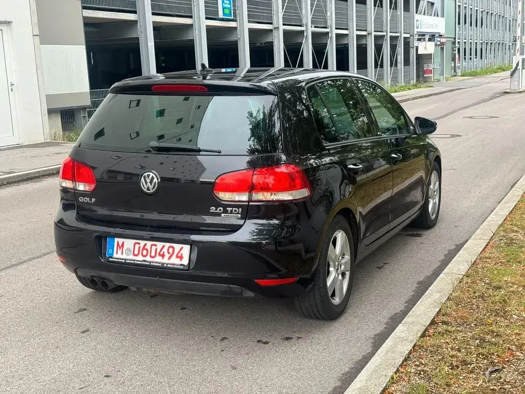 Gebraucht VW Golf VI Style 140 PS (102 kW) 2011 Schwarz Kleinwagen