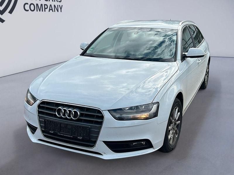 Gebraucht Audi A4 Attraction 150 PS (110 kW) 2015 Weiß Kombi