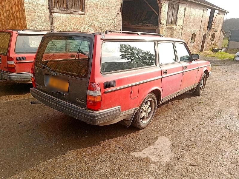 Gebraucht Volvo 240 79 PS (58 kW) 1992 Rot Kombi