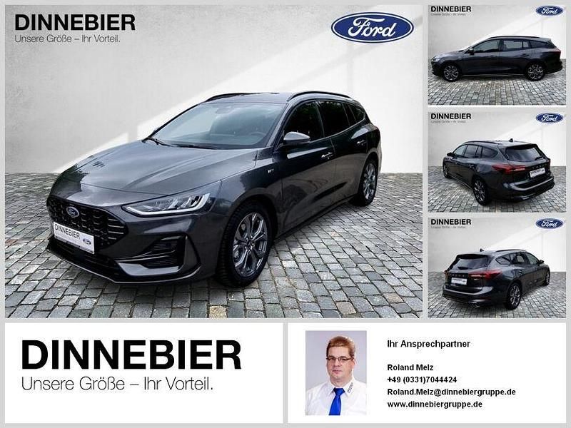Grau (metallic) Gebraucht 2024 Ford Focus ST-Line X Kombi | 27.980 € (Fairer Preis) - Bild 1/4