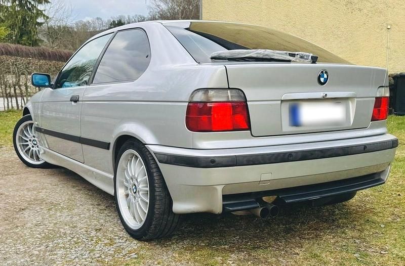 Gebraucht BMW 323 170 PS (125 kW) 1999 Silber Coupé