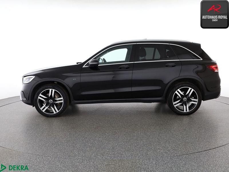 Gebraucht Mercedes GLC300e Exclusive 306 PS (225 kW) 2020 Schwarz SUV