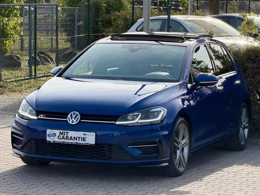 Second-hand VW Golf VII Highline 150 CP (110 kW) 2018 Albastru Berlinǎ