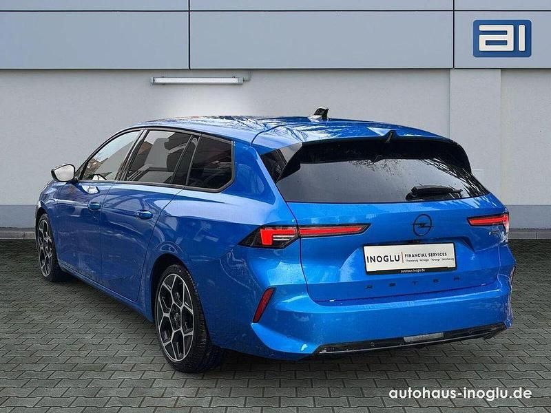 Gebraucht Opel Astra Ultimate 136 PS (100 kW) 2024 Blau Kombi