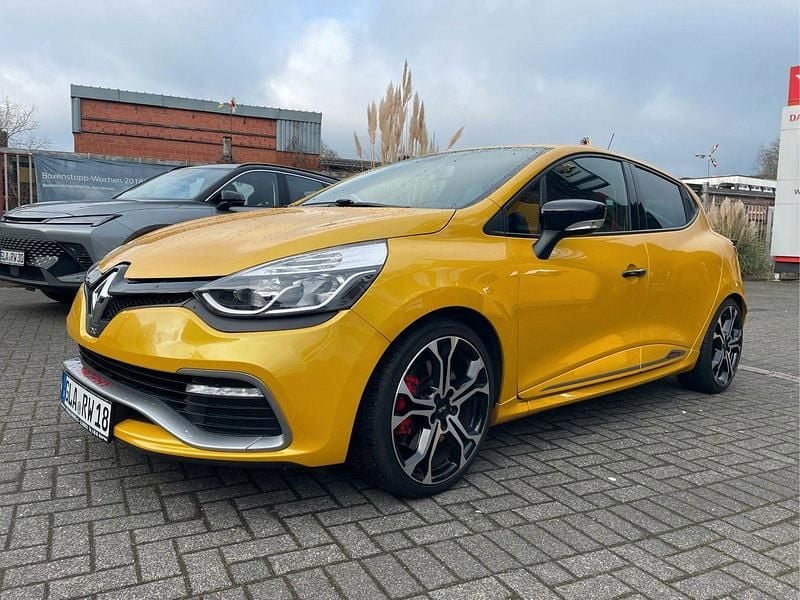 Gebraucht Renault Clio Trophy 220 PS (161 kW) 2016 Gelb Coupé