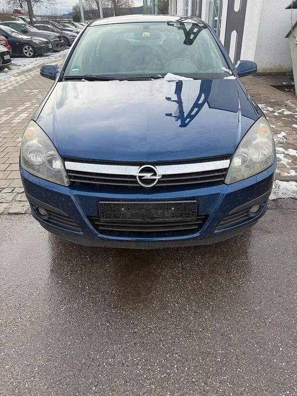 Blau Gebraucht 2006 Opel Astra Kleinwagen | 3.800 € (Teuer) - Bild 1/4