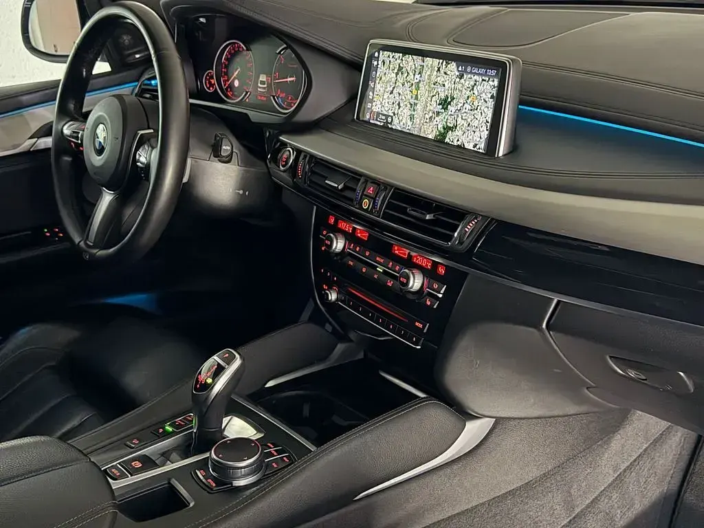 Gebraucht BMW X6 M Sport 258 PS (189 kW) 2019 Saphirschwarz SUV