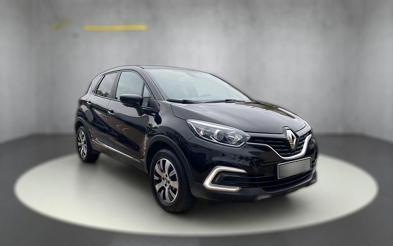 Gebraucht Renault Captur LIMITED Deluxe 90 PS (66 kW) 2019 Schwarz metallic SUV