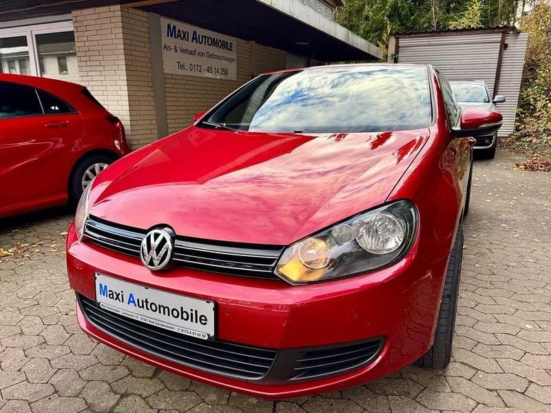 Gebraucht VW Golf Cabriolet 122 PS (89 kW) 2014 Rot Cabrio