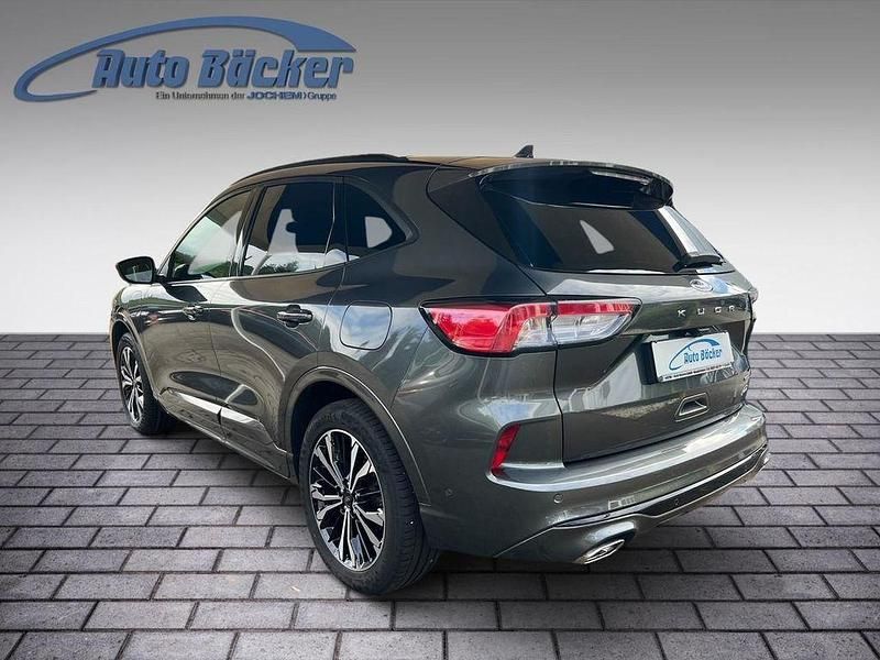 Gebraucht Ford Kuga ST-Line 224 PS (164 kW) 2021 Grau SUV