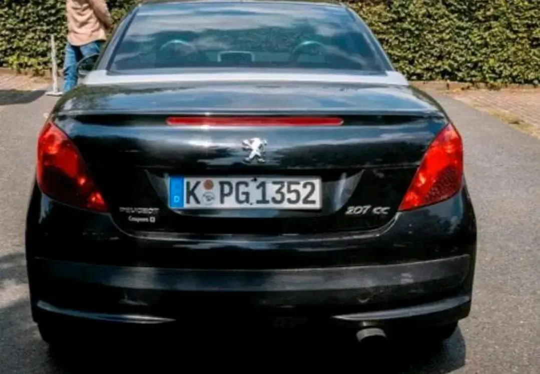Gebraucht Peugeot 207 CC 120 PS (88 kW) 2007 Schwarz Cabrio