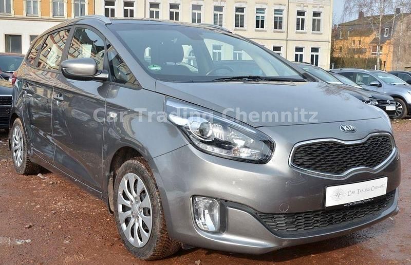 Gebraucht Kia Carens 135 PS (99 kW) 2016 Grau Van / Kleinbus