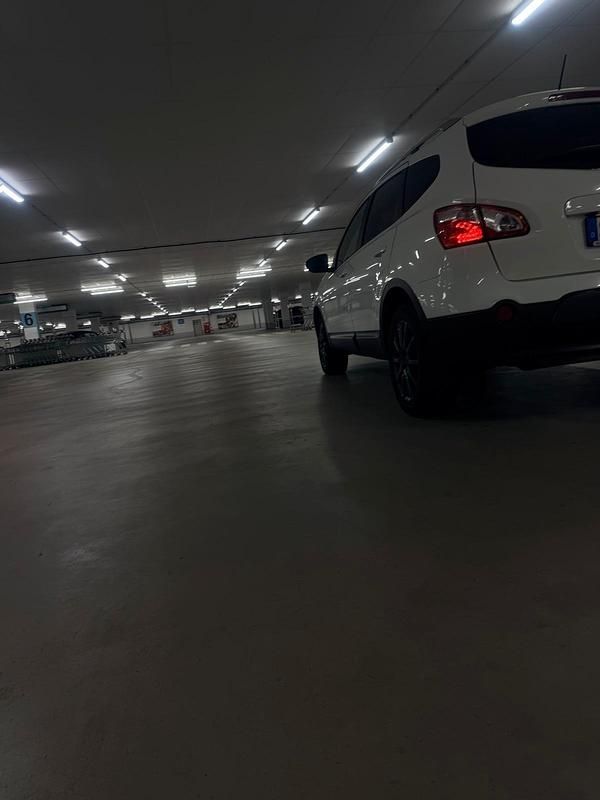 Gebraucht Nissan Qashqai +2 140 PS (102 kW) 2012 Weiß SUV