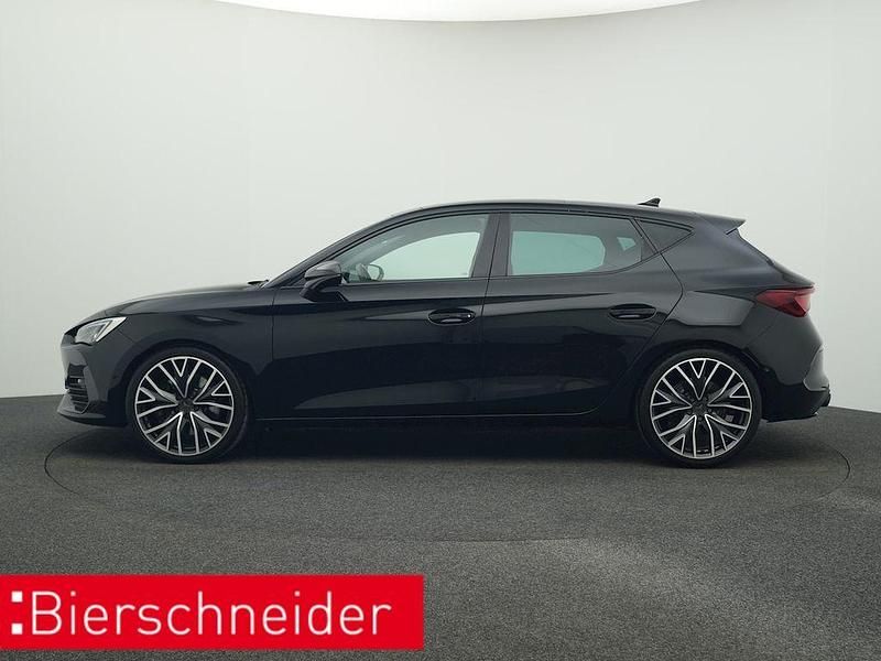 Usado Cupra Leon VZ 300 CV (220 kW) 2024 Negro Berlina