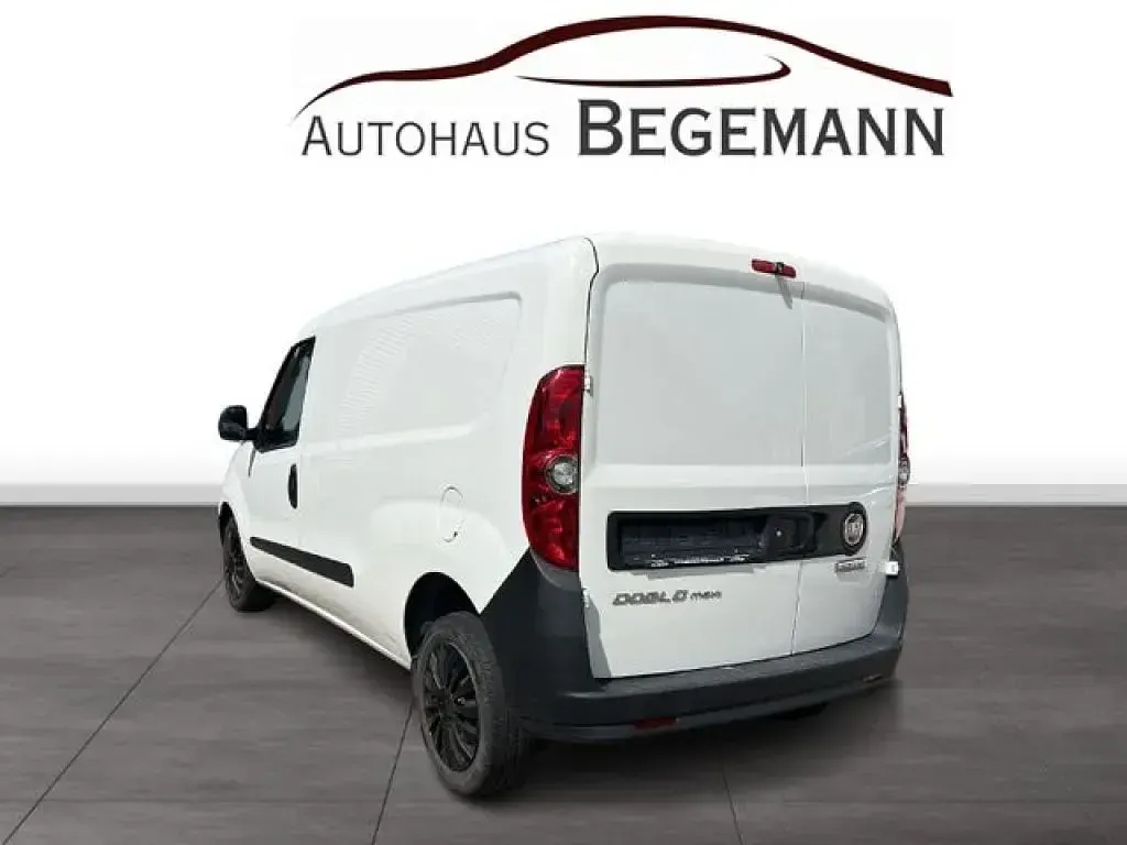 Gebraucht Fiat Doblò 120 PS (88 kW) 2021 Weiß Van / Kleinbus