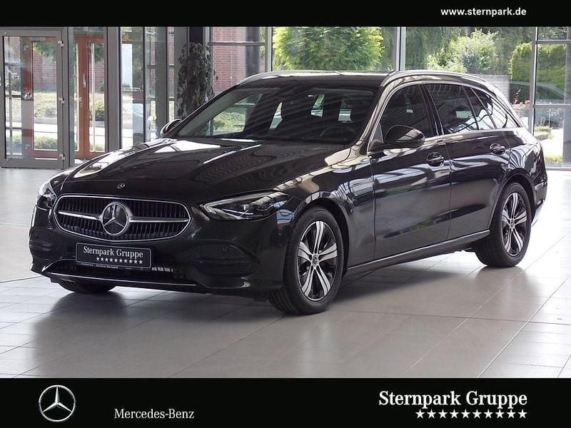 Grau Gebraucht 2024 Mercedes C180 Avantgarde Limousine | 32.980 € (Superpreis) - Bild 1/4