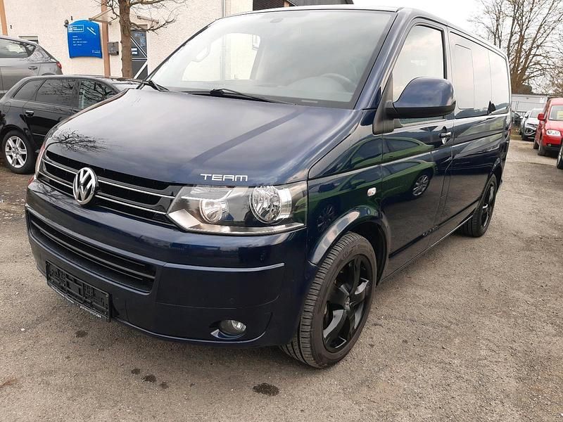 Używany VW T5 179 KM (131 kW) 2011 Niebieski Van