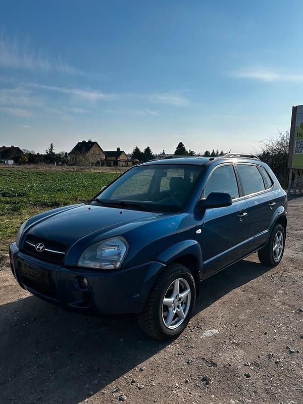 Gebraucht Hyundai Tucson 142 PS (104 kW) 2007 Blau SUV