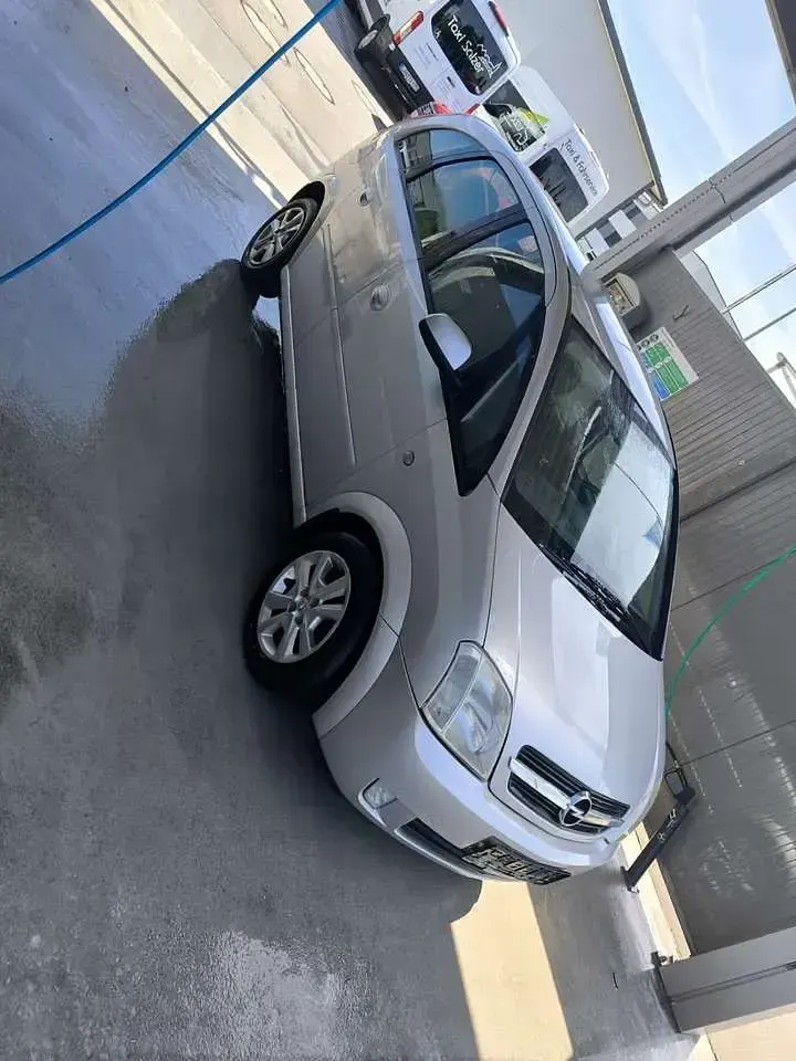 Gebraucht Opel Meriva Cosmo 101 PS (74 kW) 2003 Van / Kleinbus