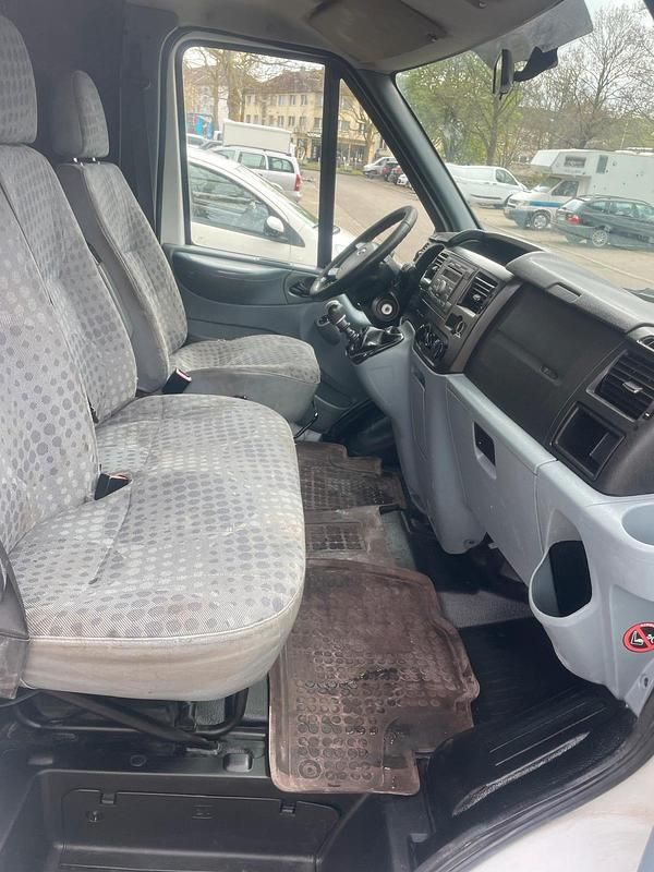 Gebraucht Ford Transit 125 PS (91 kW) 2012 Weiß Van / Kleinbus