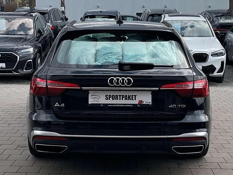 Gebraucht Audi A4 S-Line 204 PS (150 kW) 2021 Mythosschwarz metallic Kombi