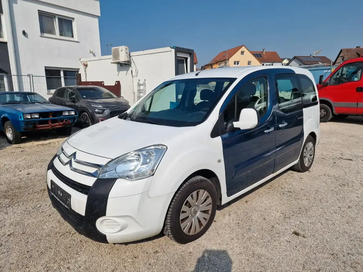 Gebraucht Citroën Berlingo 89 PS (65 kW) 2010 Weiß Van / Kleinbus