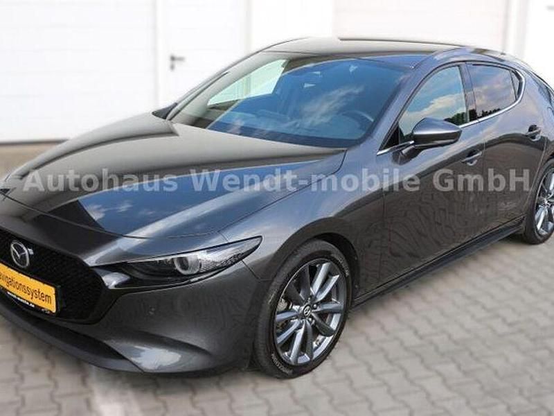 Grau Gebraucht 2019 Mazda 3 Selection Limousine | 17.450 € (Fairer Preis) - Bild 1/4