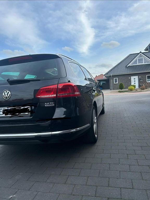 Gebraucht VW Passat Highline 239 PS (175 kW) 2014 Schwarz Limousine
