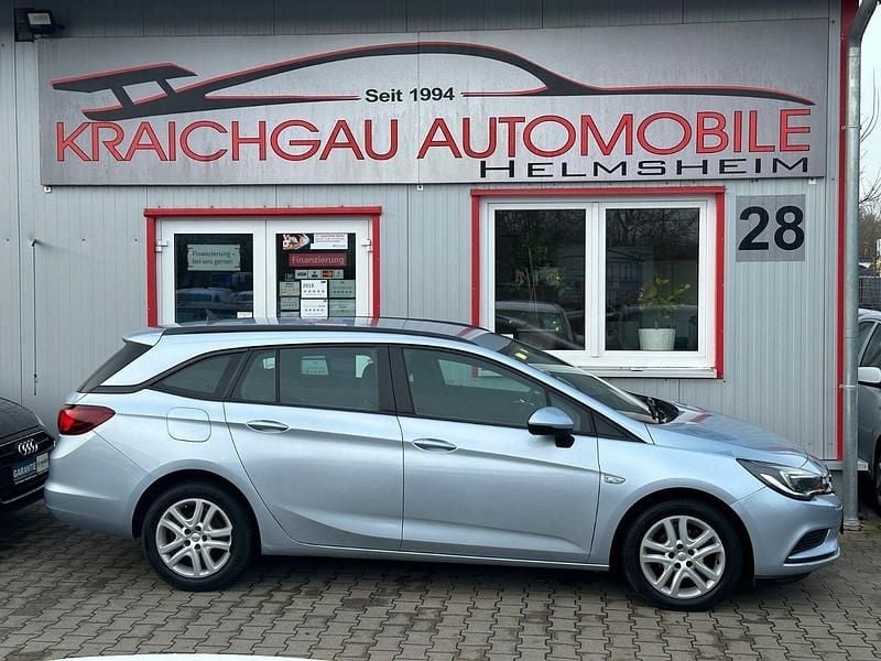 Używany Opel Astra 110 KM (80 kW) 2019 Niebieski Kombi