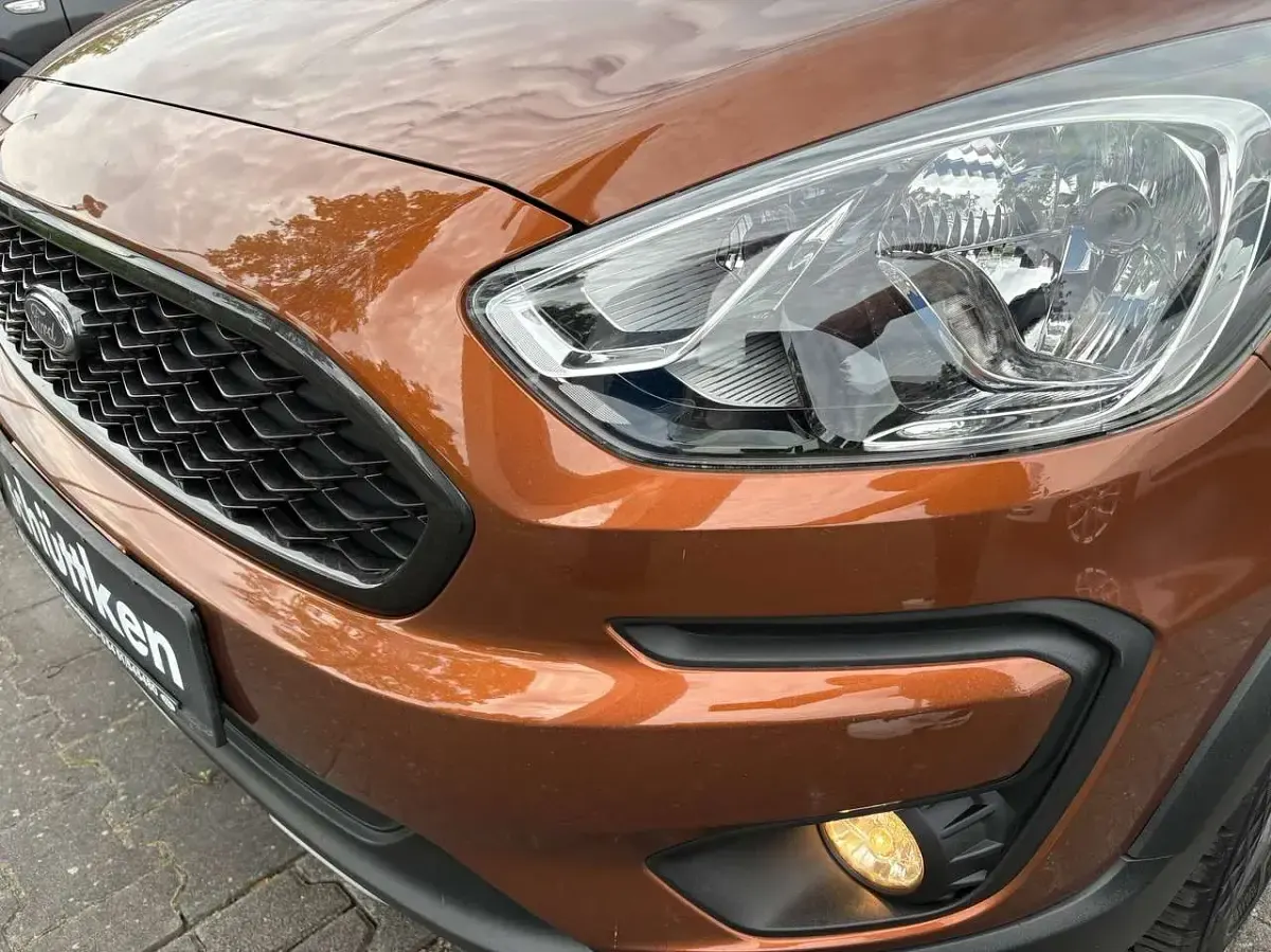 Gebraucht Ford Ka Active 86 PS (63 kW) 2019 Havannabraun metallic Limousine