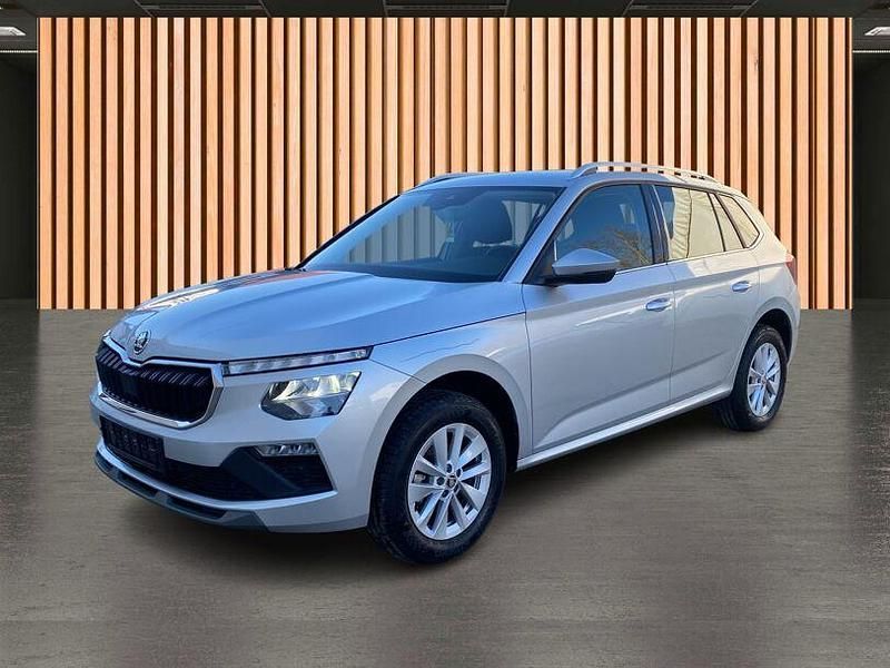 Gebraucht Skoda Kamiq Selection 116 PS (85 kW) 2024 Silber silber (metallic) SUV