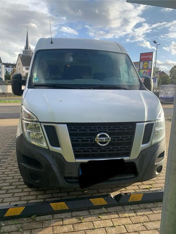 Weiß Gebraucht 2012 Nissan NV400 Van | 7.300 € (Etwas zu teuer) - Bild 1/4