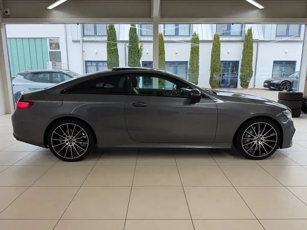 Gebraucht Mercedes E350 AMG 286 PS (210 kW) 2019 Selenitgrau Coupé